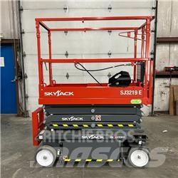 SkyJack SJ 3219 Piattaforme a pantografo