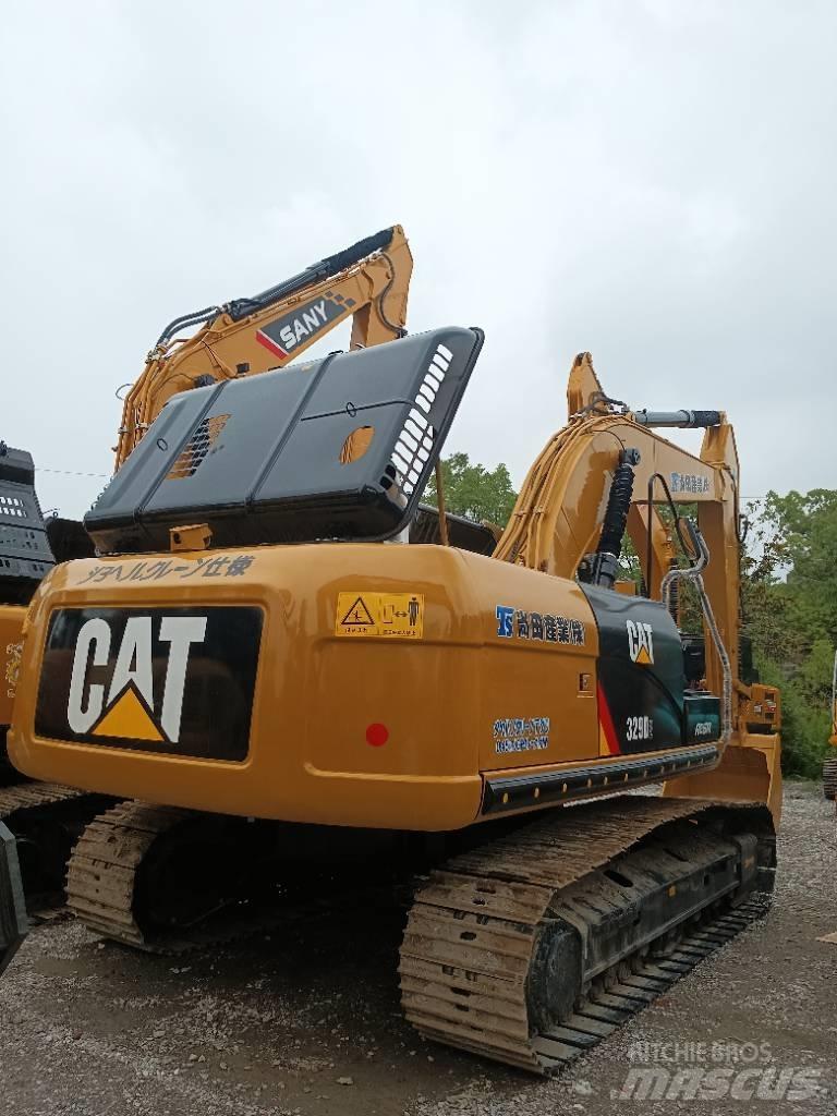 CAT 329 D2 Escavatori medi 7t - 12t