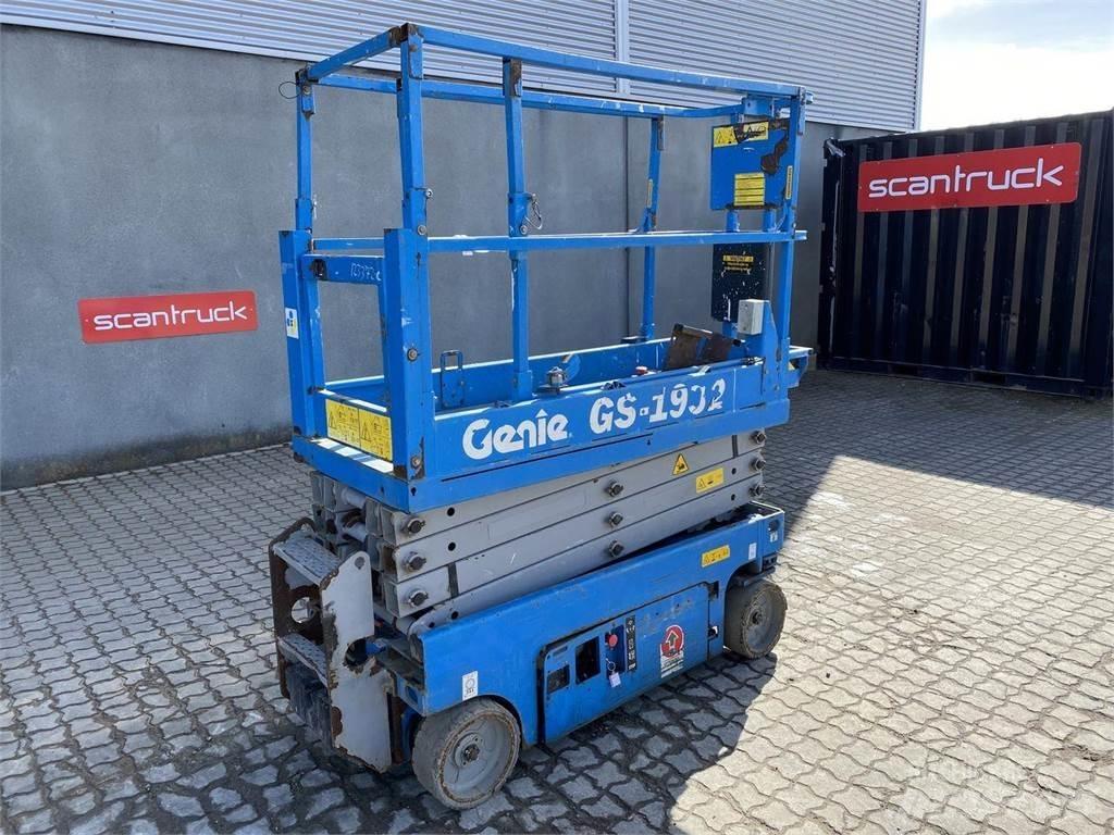 Genie GS1932 Piattaforme a pantografo