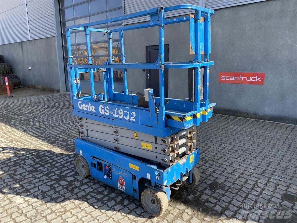 Genie GS1932 Piattaforme a pantografo