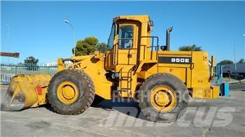 CAT 950E Pale gommate