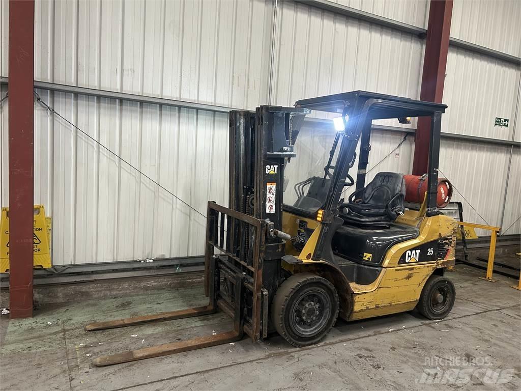 CAT GP20NT Carrelli elevatori GPL