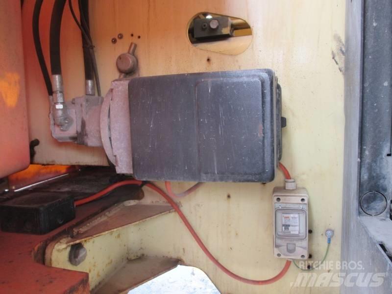 JLG 460 SJ Piattaforme a braccio telescopico