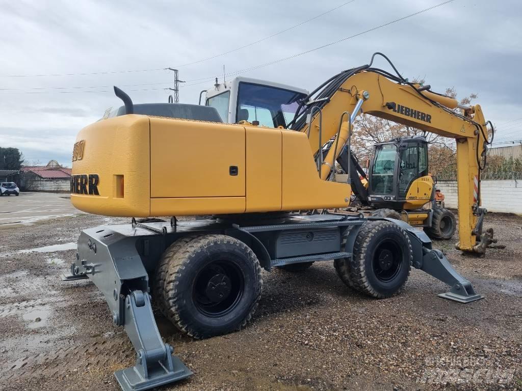 Liebherr A 900 C Escavatori gommati