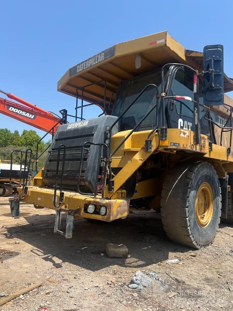 CAT 773 E Dumper a telaio rigido