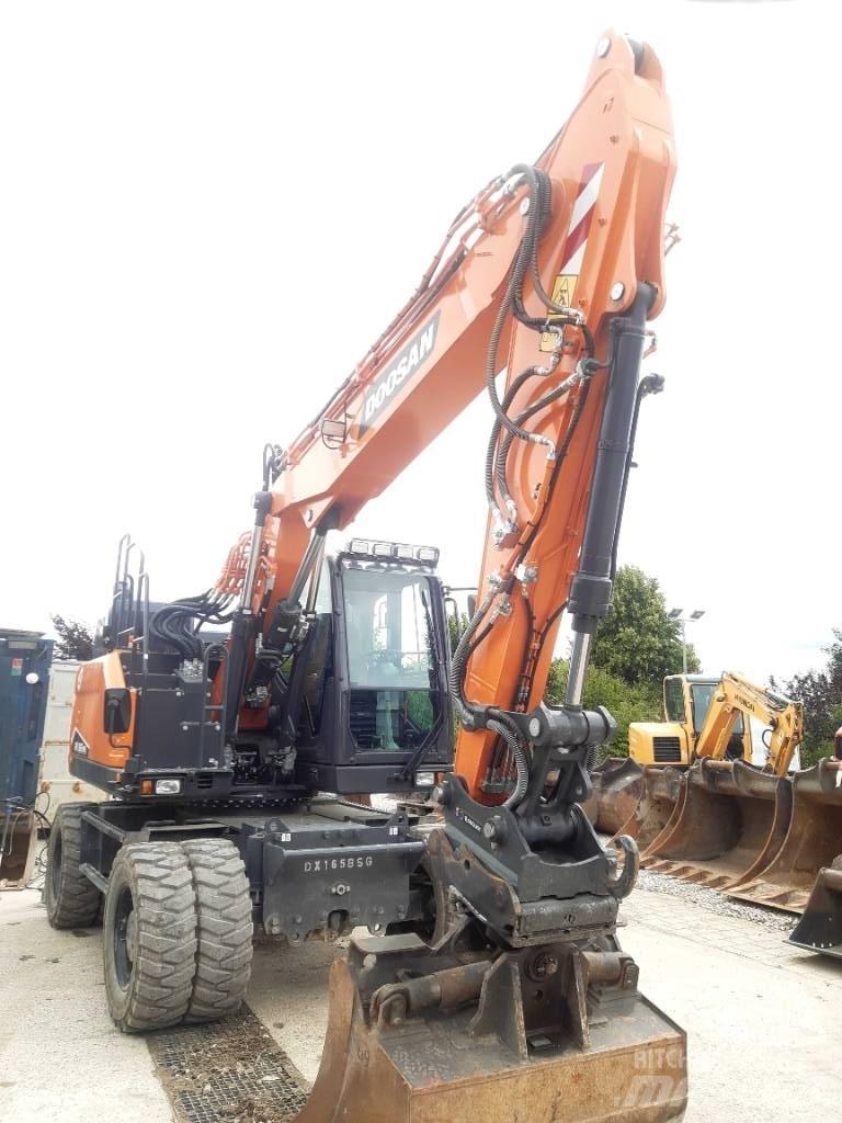 Doosan DX165 WR-7 Escavatori gommati