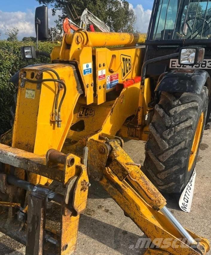 JCB 532-120 Sollevatori telescopici