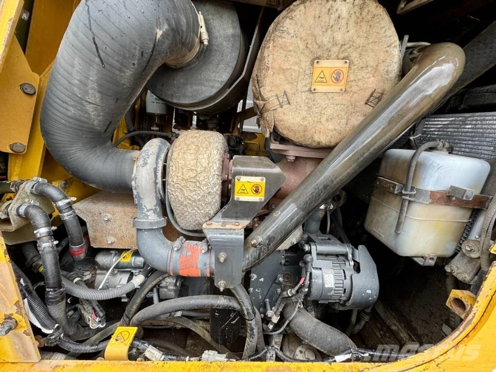 Komatsu D 65 WX-16 Dozer cingolati