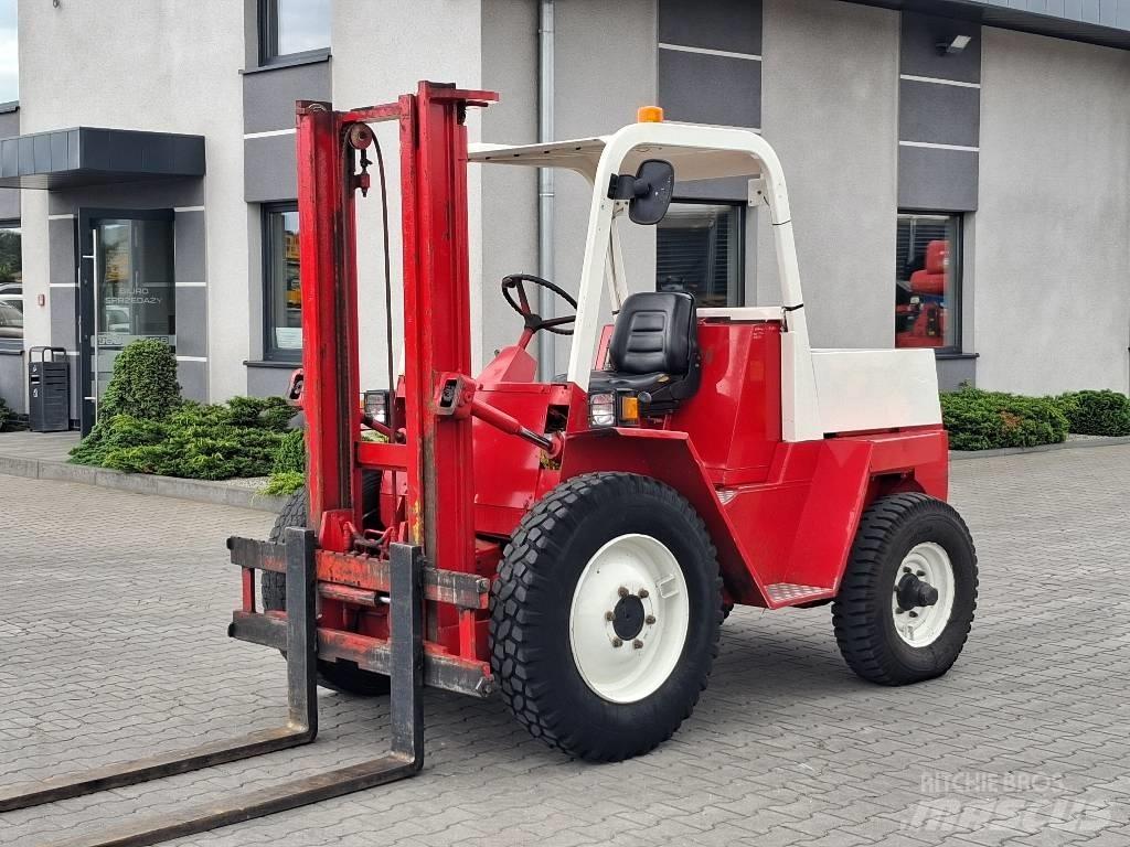 Manitou MC 25 Elevatore per esterni
