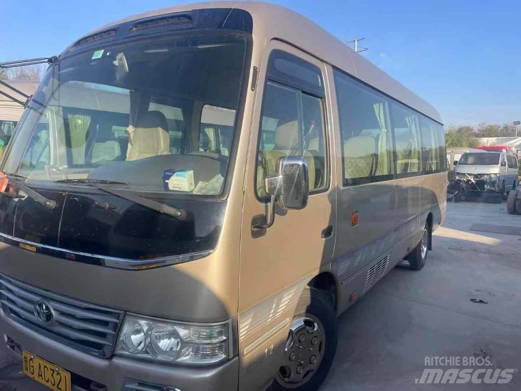 Toyota Coaster Autobus interurbani