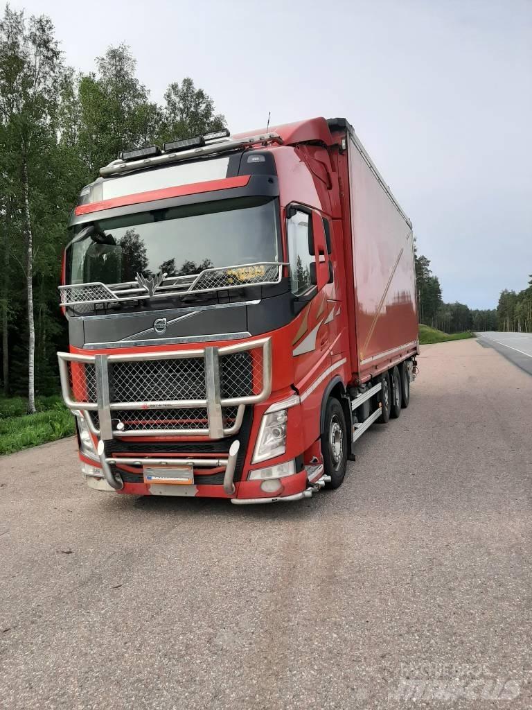 Volvo FH 13 Autocarri per segatura e cippato