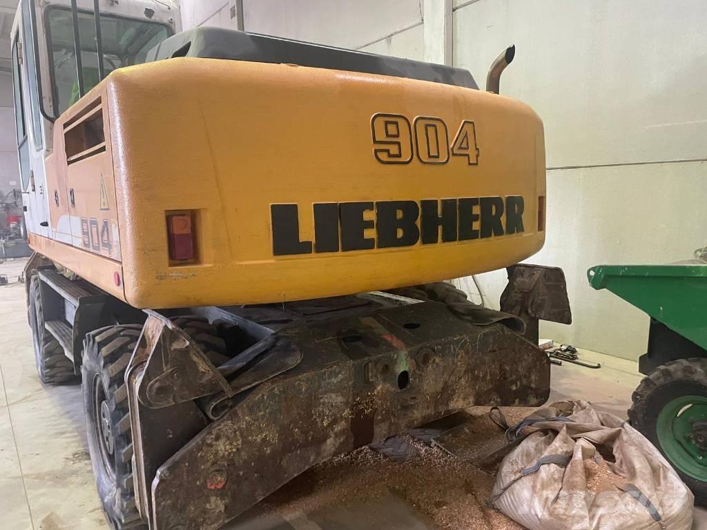 Liebherr A 904 C Escavatori gommati