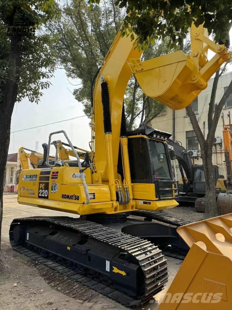 Komatsu PC 220 LC Escavatori cingolati