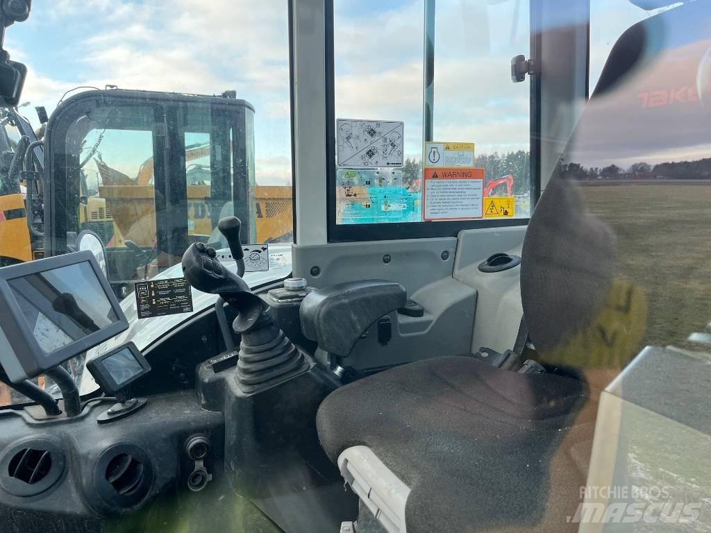 Takeuchi TB 370 Escavatori medi 7t - 12t