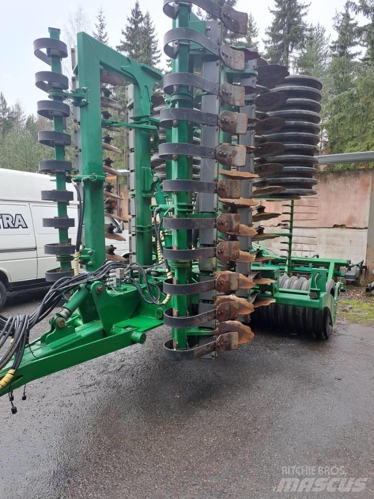 Kivi-Pekka Lamu 550 Erpici a dischi
