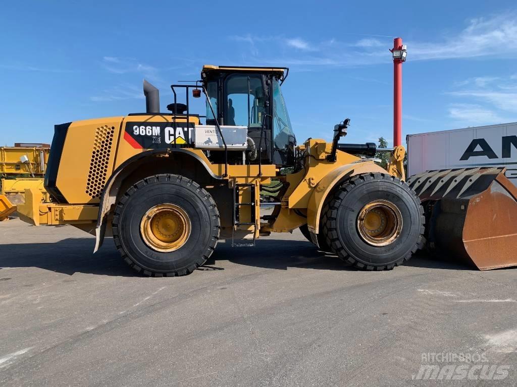 CAT 966MXE Pale gommate
