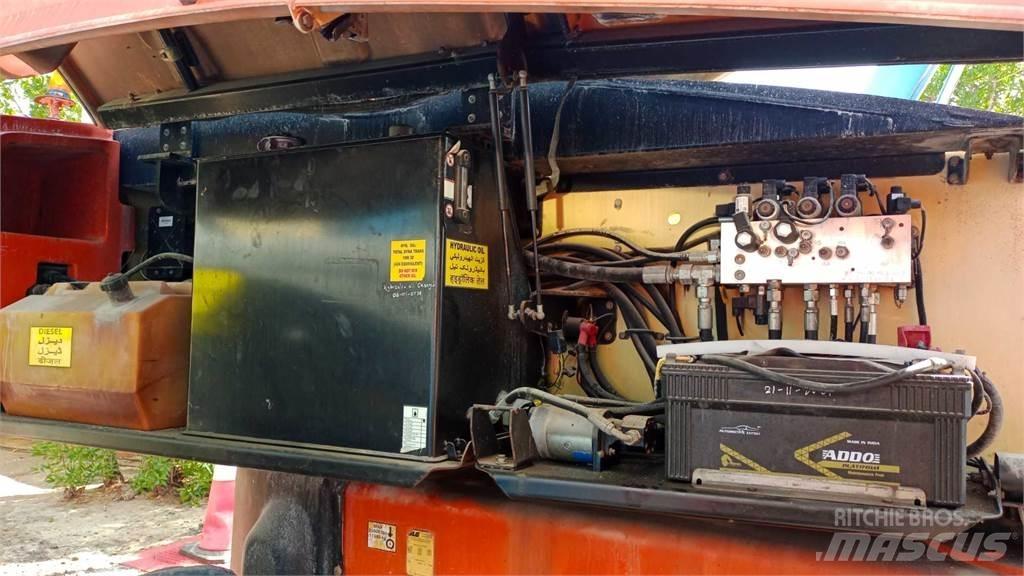 JLG 1200SJP Piattaforme a braccio telescopico