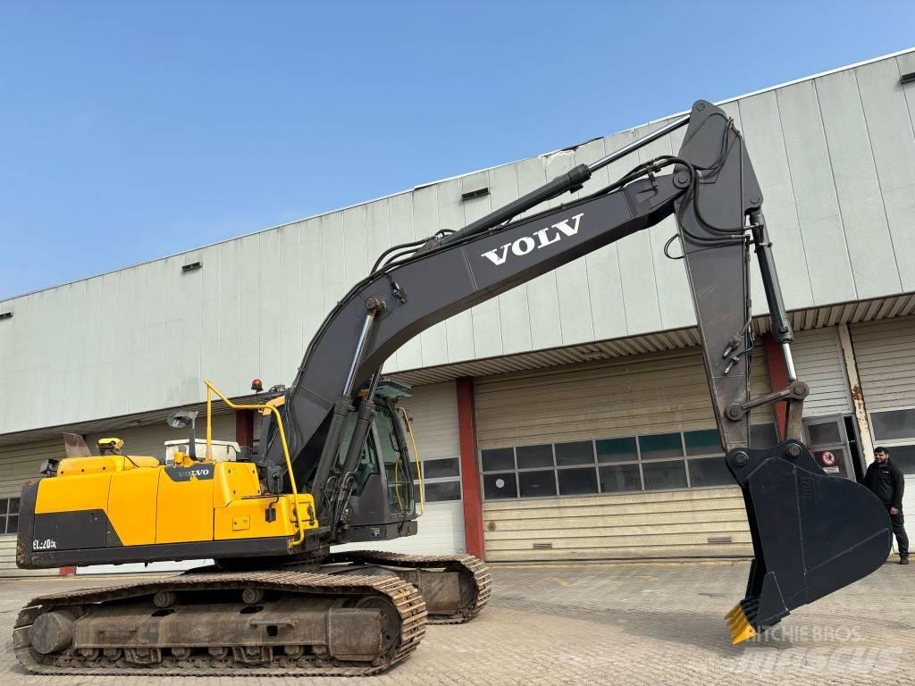 Volvo EC 220 DL Escavatori cingolati