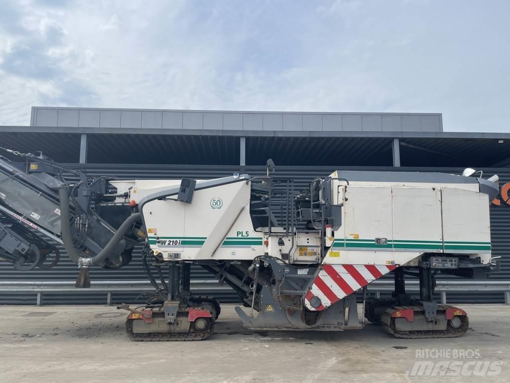 Wirtgen W 210 I Fresa a freddo per asfalto