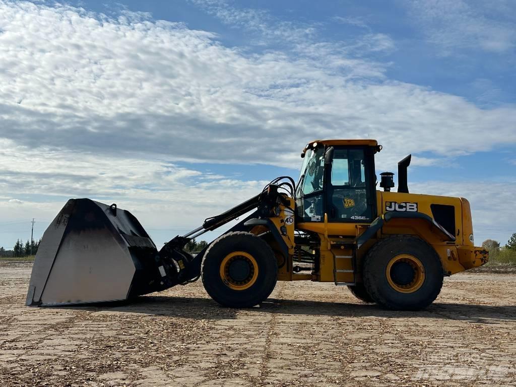 JCB 436 E HT Pale gommate