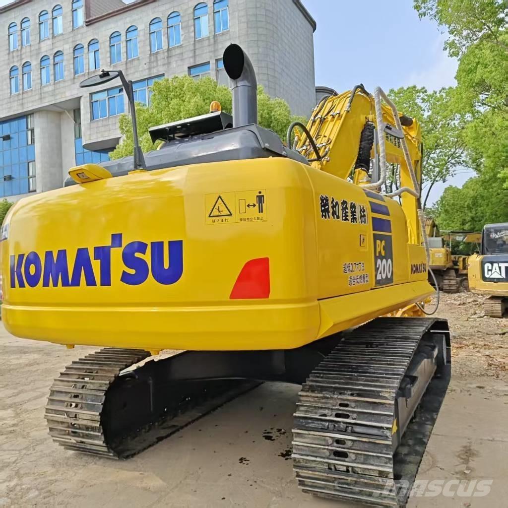 Komatsu PC 200-8 Escavatori cingolati