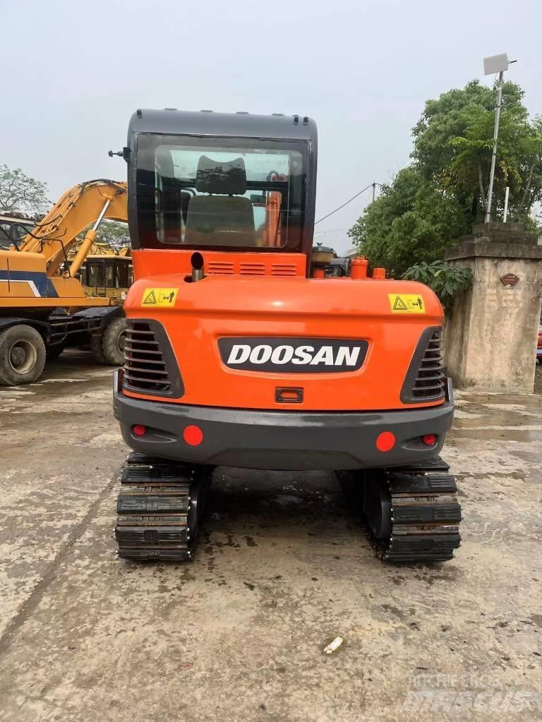 Doosan DX55-9C Miniescavatori