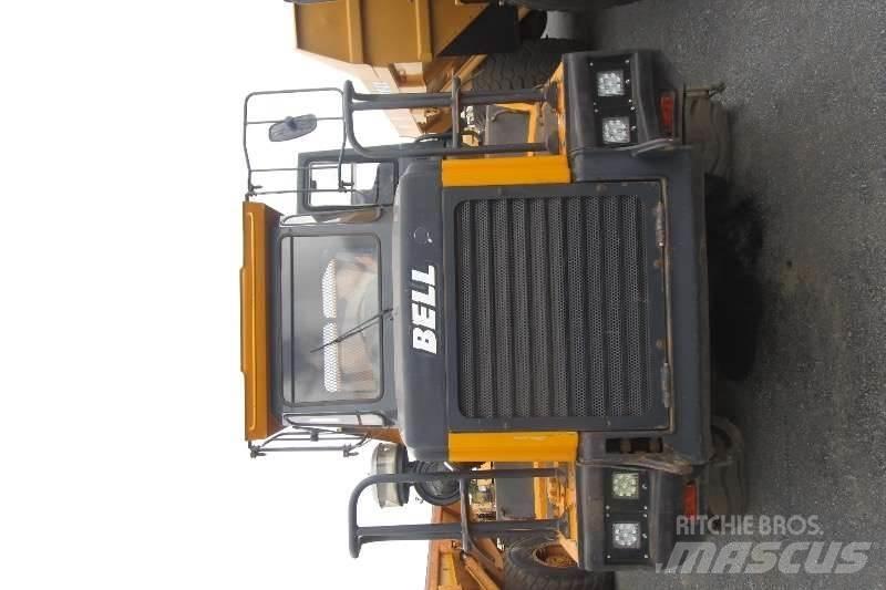 Bell B25C Dumpers articolati