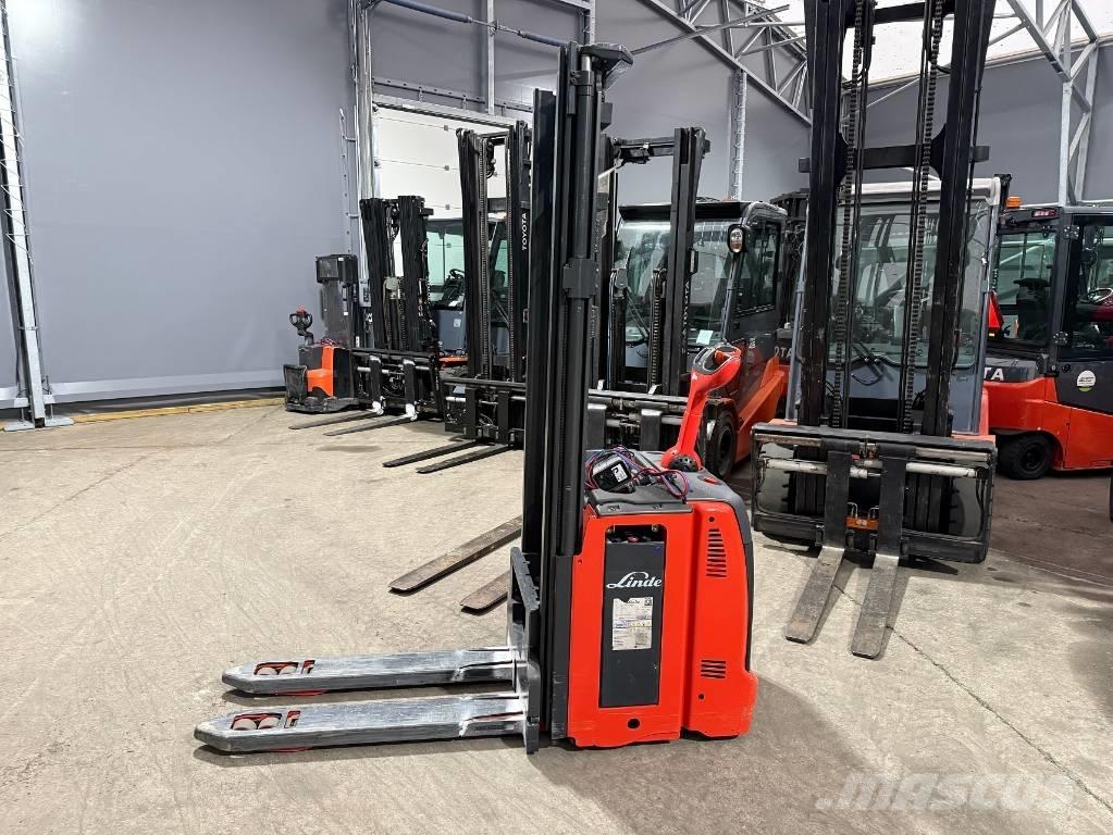 Linde D 14 Carelli stoccatori  automatici-usati