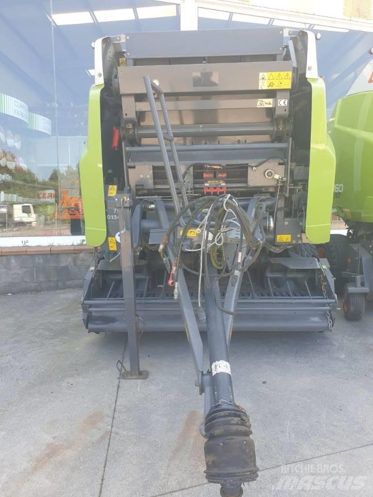 CLAAS Variant 360 Rotopresse