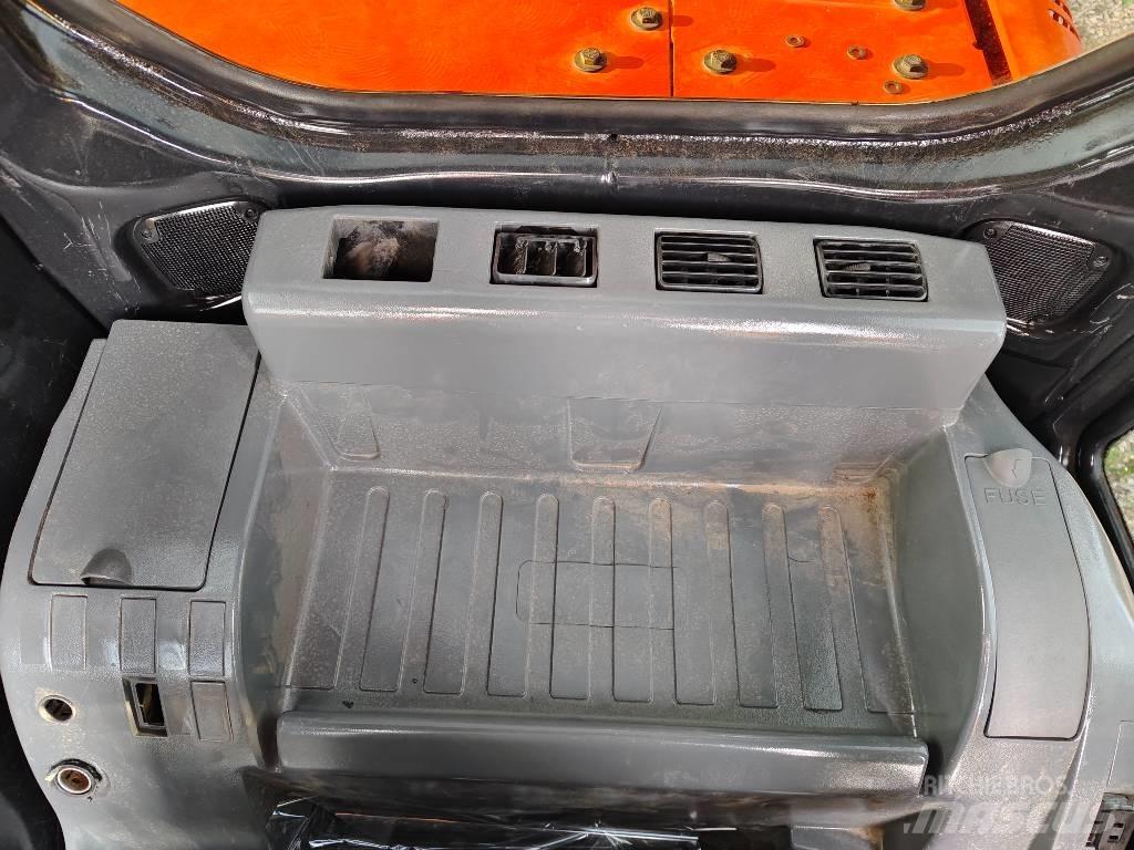 Hitachi ZX 130 LC Escavatori cingolati