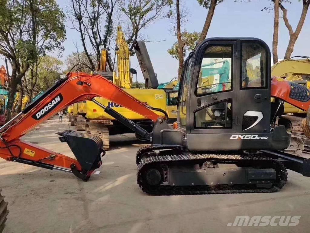 Doosan DX 60-9C Escavatori cingolati