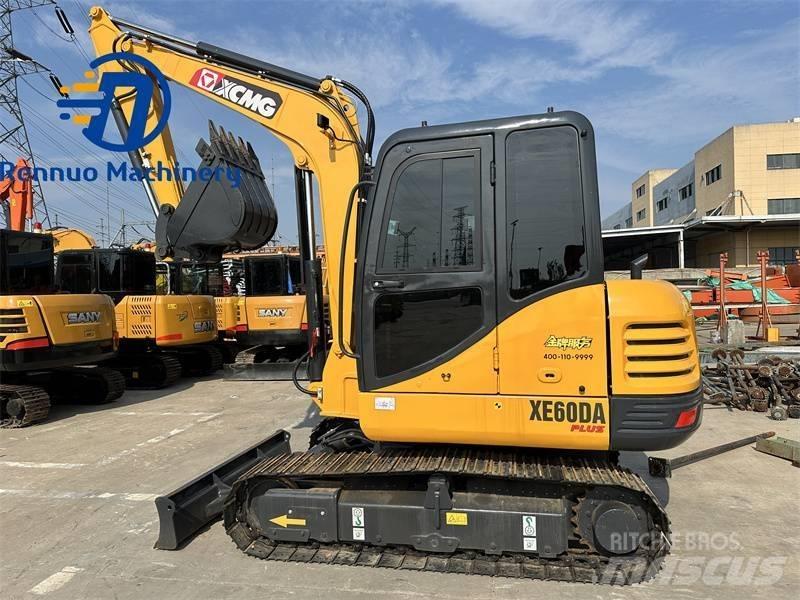 XCMG XE 60 DA Miniescavatori