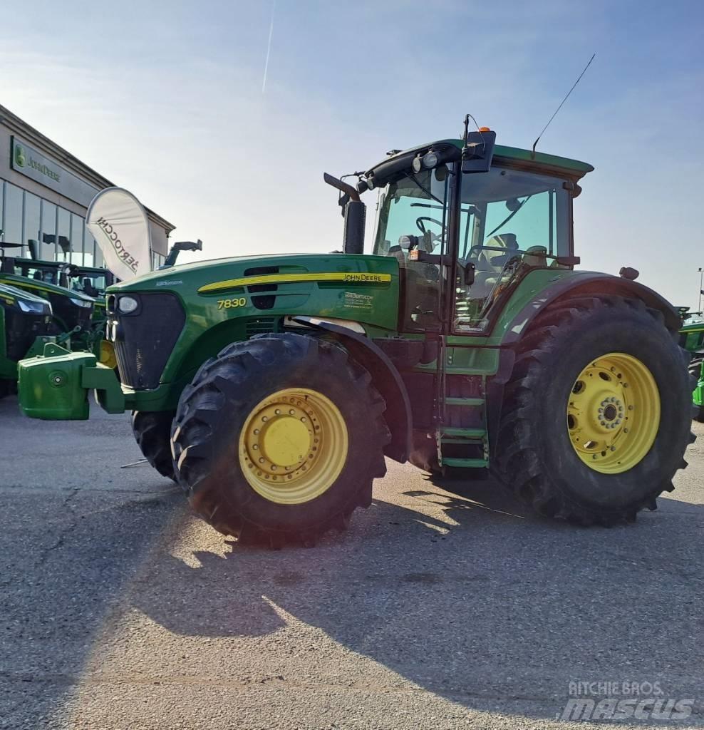 John Deere 7830 Trattori