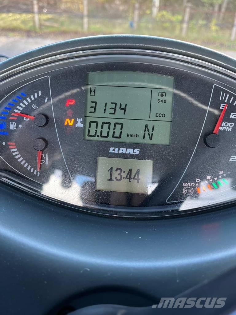 CLAAS Axion 870 Trattori