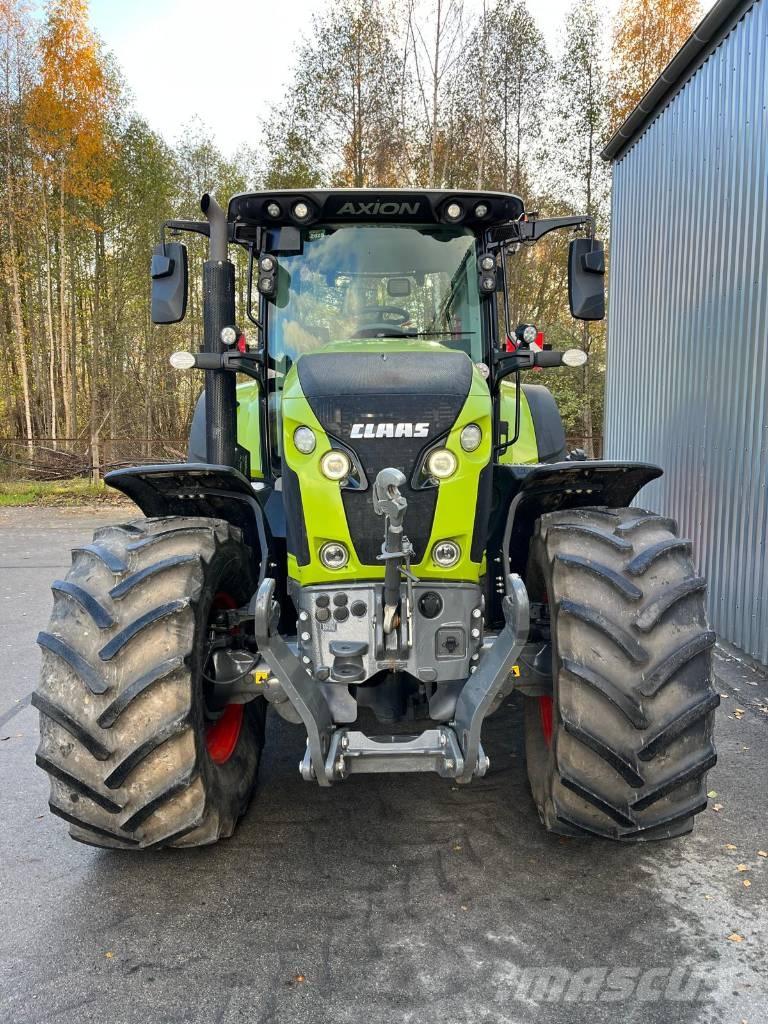 CLAAS Axion 870 Trattori