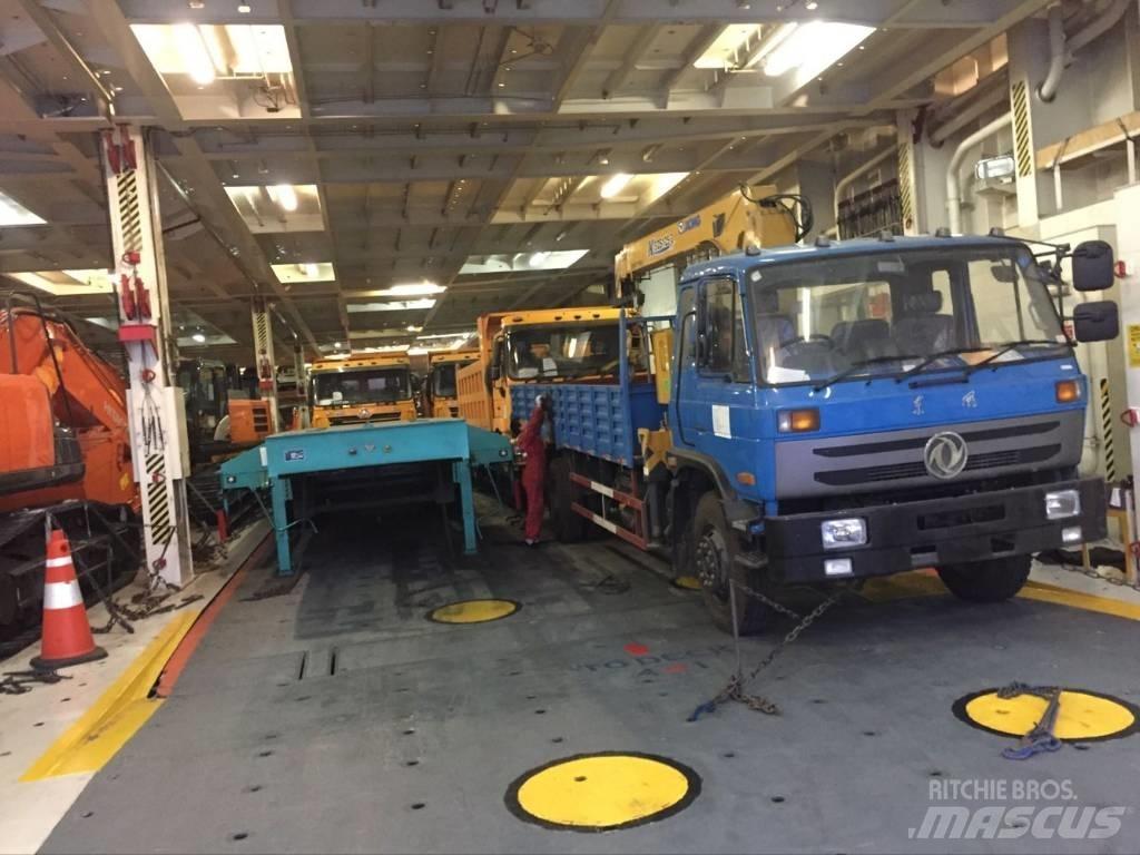 Hitachi 470 Escavatori cingolati