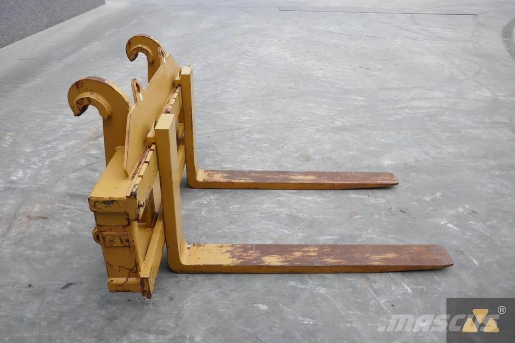 CAT 966/972 Forks Trasporto - Altro