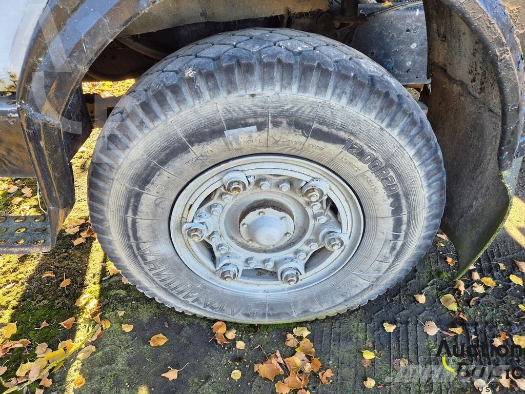 MAZ 5551 Camion ribaltabili