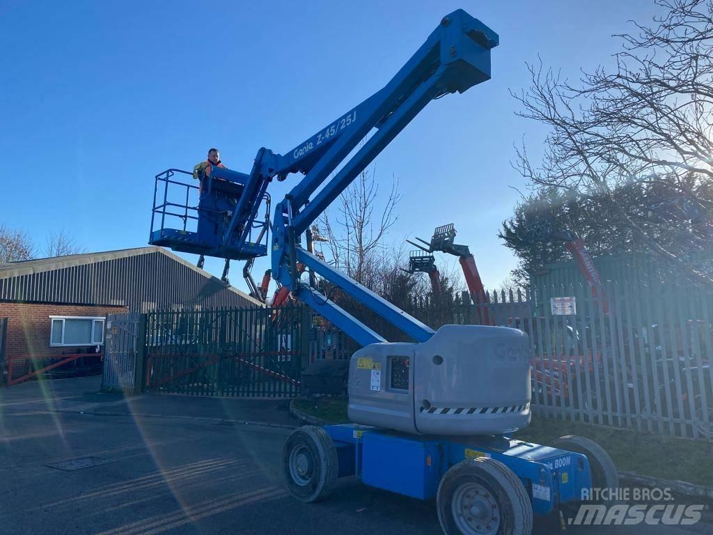 Genie Z 45/25 J BI Piattaforme a braccio articolato