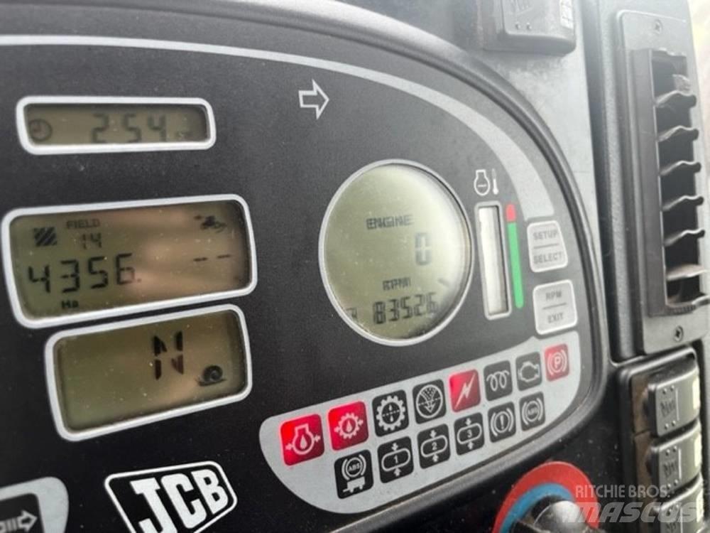 JCB Fastrac 2155 Trattori