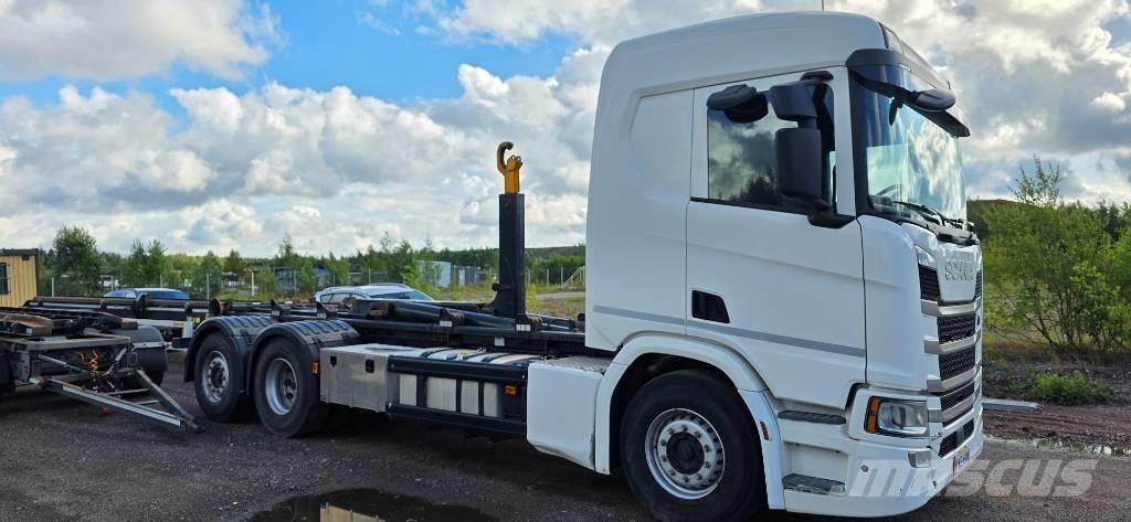 Scania R 500 Camion con gancio di sollevamento