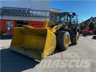 Komatsu WA380-8E0 Pale gommate