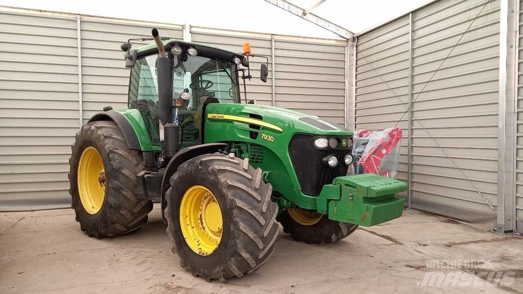 John Deere 7930 Trattori