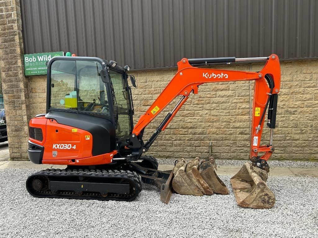 Kubota KX030-4 Miniescavatori
