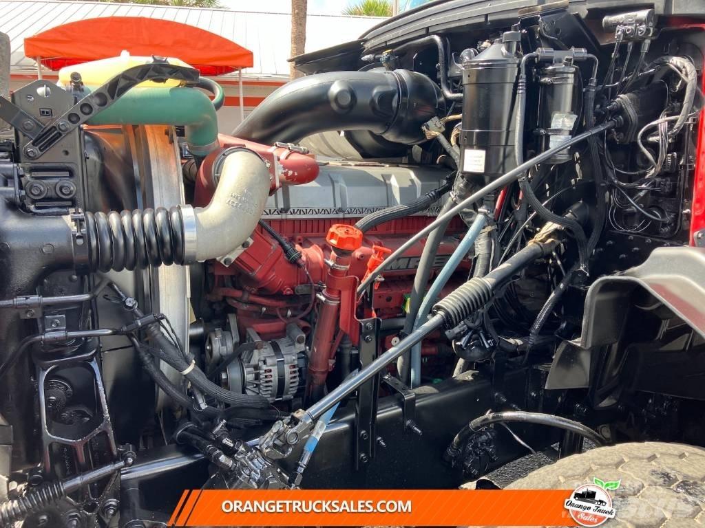Mack Granite Camion ribaltabili