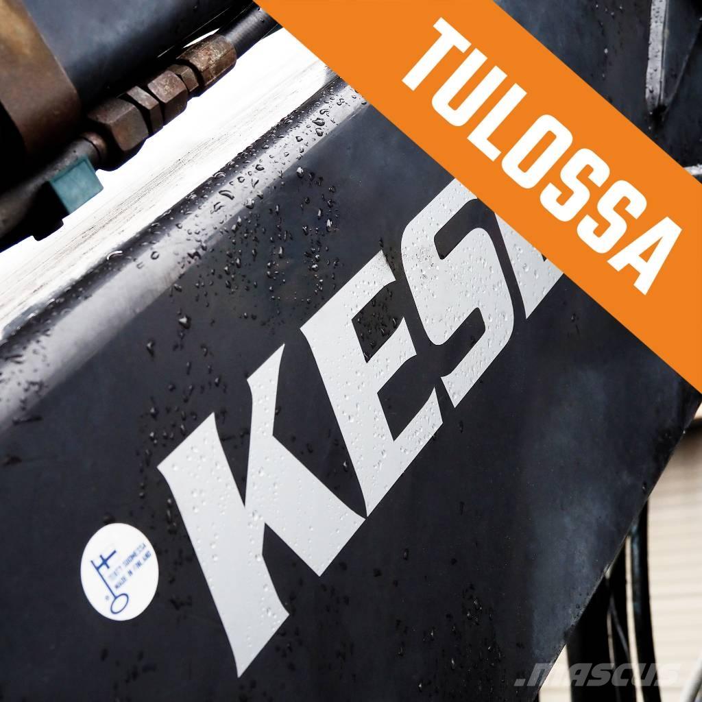 Kesla 2212ZT Gru per legname