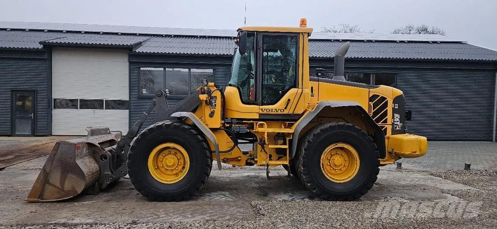 Volvo L60F Pale gommate