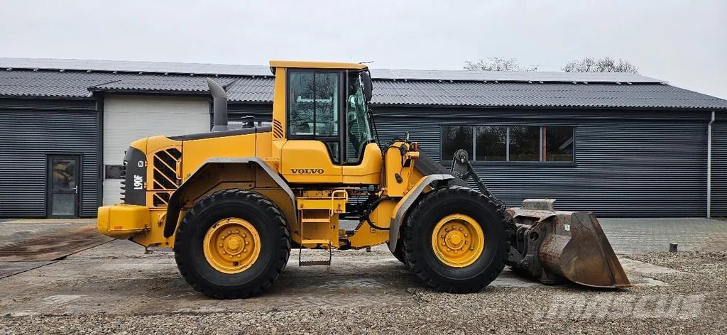 Volvo L60F Pale gommate
