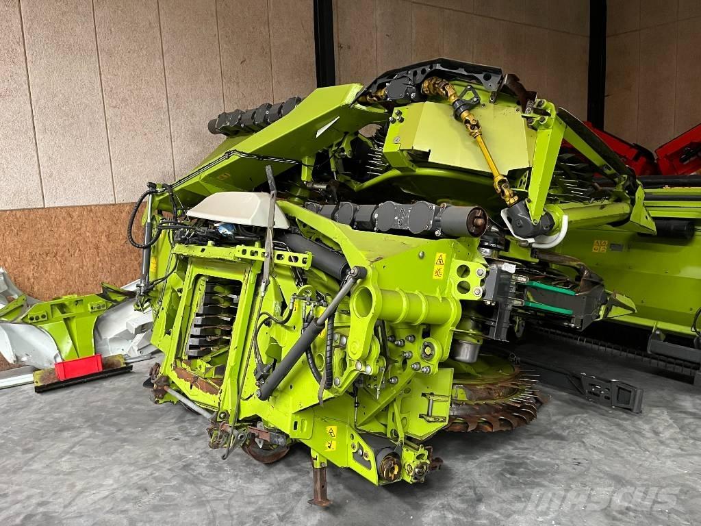 CLAAS Orbis 900 Testate per mietitrebbie