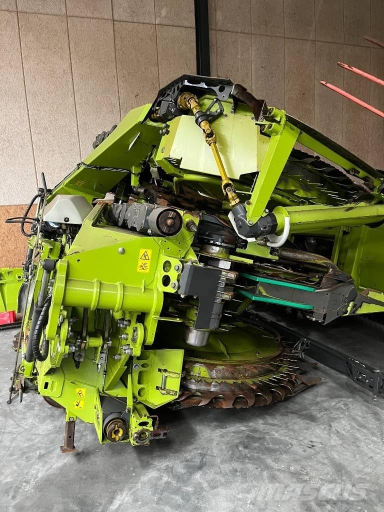 CLAAS Orbis 900 Testate per mietitrebbie